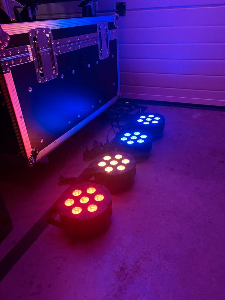 Set van 4 gloed nieuwe led parren, Muziek en Instrumenten, Licht en Laser, Nieuw, Licht, Geluidgestuurd, Kleur, Stroboscoopeffect