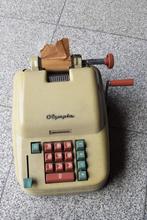 Olympia oude rekenmachine vintage, Antiek en Kunst, Ophalen