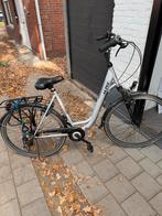 Damesfiets met versnellingen, Fietsen en Brommers, Ophalen, Zo goed als nieuw