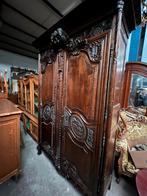 Antieke bruidskast, Antiek en Kunst, Ophalen