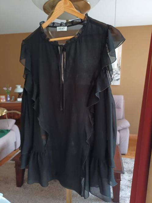 Volledig nieuwe bloes  "LIU JO " e, Kleding | Dames, Blouses en Tunieken, Nieuw, Maat 42/44 (L), Zwart, Ophalen of Verzenden