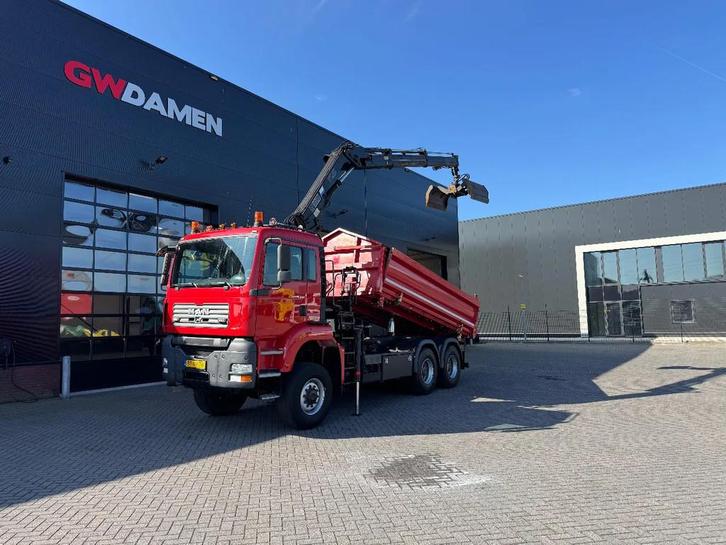 MAN TGA 26.360 6x6 Kipper/ Hiab 144 E-2 HiPro Euro 5, Auto's, Vrachtwagens, ABS, Achteruitrijcamera, Elektrische ramen, Lichtmetalen velgen