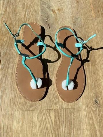 Sandales Parfois turquoises (39) — Nouveauté !