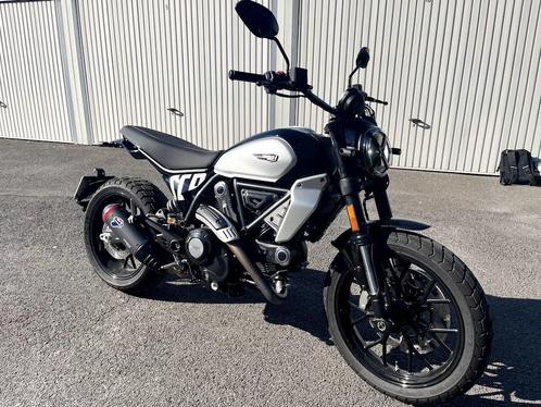 DUCATI SCRAMBLER - BJ 2024, Motoren, Motoren | Ducati, Particulier, Naked bike, meer dan 35 kW, 2 cilinders, Motorrijbewijs A