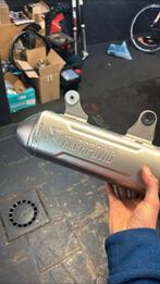 Silencieux akrapovic ktm 125 sx, Enlèvement