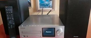 Pioneer stereo  beschikbaar voor biedingen