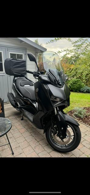 Yamaha X-Max 125 Tech Black, Motoren, Motoren | Yamaha, Particulier, Scooter, 11 kW of minder, 1 cilinder, Minimaal motorrijbewijs A1