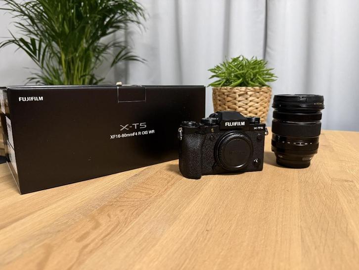 Fujifilm X-T5 + 16-80mm f4, Audio, Tv en Foto, Fotocamera's Digitaal, Zo goed als nieuw, Spiegelreflex, Fuji, Geen optische zoom