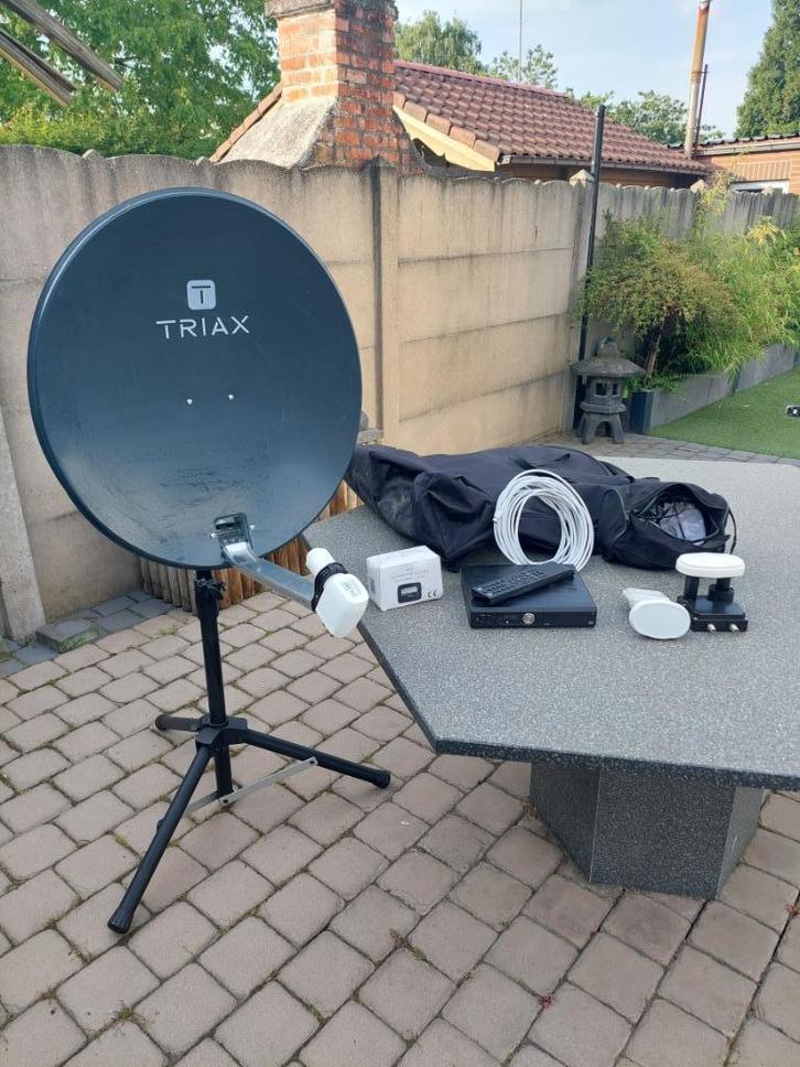 Satelliet schotel + ontvangers en ...., Audio, Tv en Foto, Schotelantennes, Zo goed als nieuw, (Schotel)antenne, Overige merken