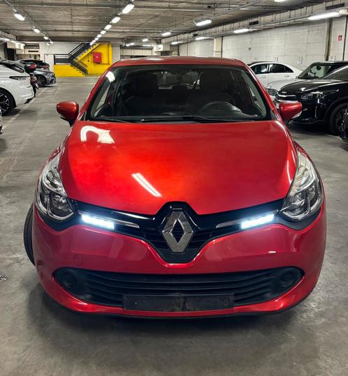 Clio 4 0.9Tce, Auto's, Renault, Particulier, Benzine, 5 deurs, Handgeschakeld, Rood, Ophalen