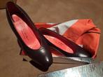 Pumps ´Pas de Rouge´maat 37, Ophalen of Verzenden, Zo goed als nieuw, Bruin, Pumps