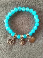 Zeer mooie turquoise armband met zilveren bedeltjes, Handtassen en Accessoires, Armbanden, Overige materialen, Gebruikt, Blauw