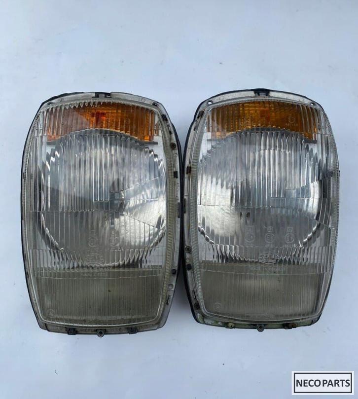 MERCEDES BENZ W115 W114 KOPLAMP KOPLAMPEN HELLA KOPLAMP, Auto-onderdelen, Carrosserie, Bumper, Mercedes-Benz, Gebruikt, Ophalen of Verzenden