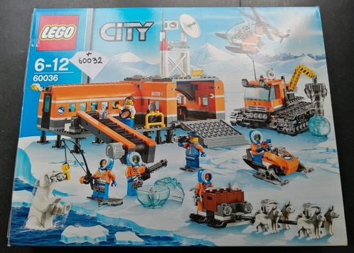 Te koop LEGO Artic 60036 + 60032 weerstation+ sneeuwscooter, Enfants & Bébés, Jouets | Duplo & Lego, Comme neuf, Lego, Enlèvement ou Envoi