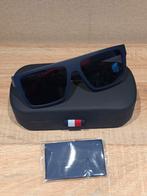Tommy Hilfiger zonnebril, Overige merken, Zonnebril, Blauw, Ophalen of Verzenden
