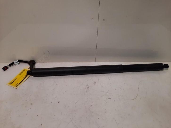 MOTEUR DE HAYON Skoda Octavia Combi (NXAC) (|5E7827851|), Autos : Pièces & Accessoires, Carrosserie & Tôlerie, Haillon arrière