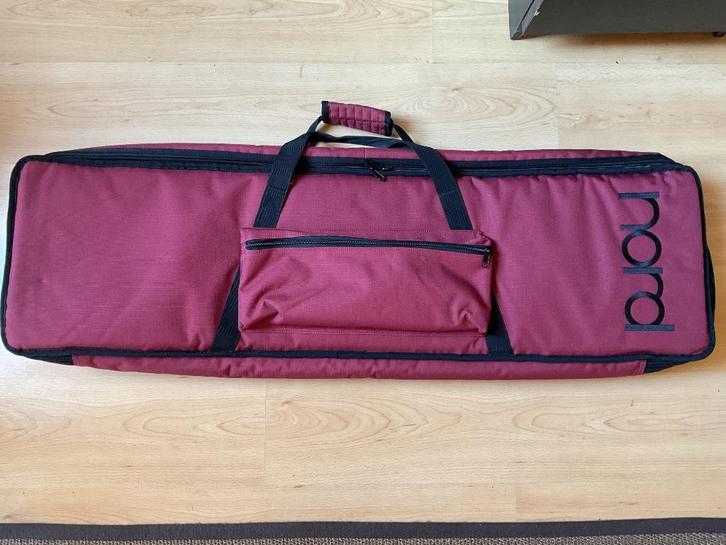 Clavia Nord Soft Case 73, Muziek en Instrumenten, Synthesizers, Zo goed als nieuw, Overige aantallen, Overige merken, Ophalen
