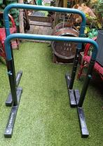 Twee heel stevige turnrekken te koop., Ophalen, Zo goed als nieuw
