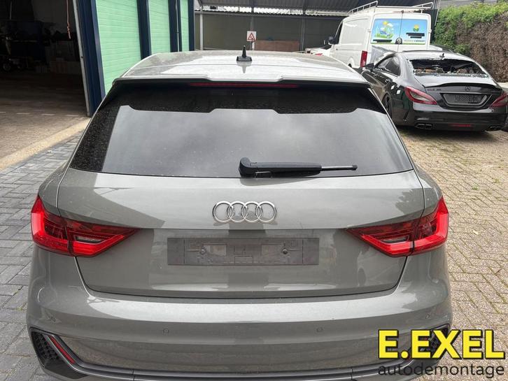 Achterklep Audi A1 Sportback (GBA) LX7G vanaf 2018, Auto-onderdelen, Carrosserie, Achterklep, Audi, Achter, Gebruikt, Herkomst onderdeel bekend