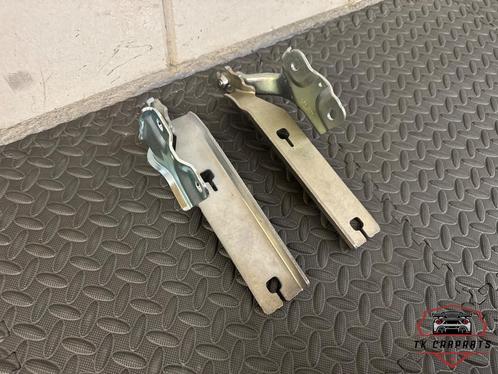 Nieuw Audi A3 8y motorkap scharnier L&R, Auto-onderdelen, Overige Auto-onderdelen, Audi, Nieuw