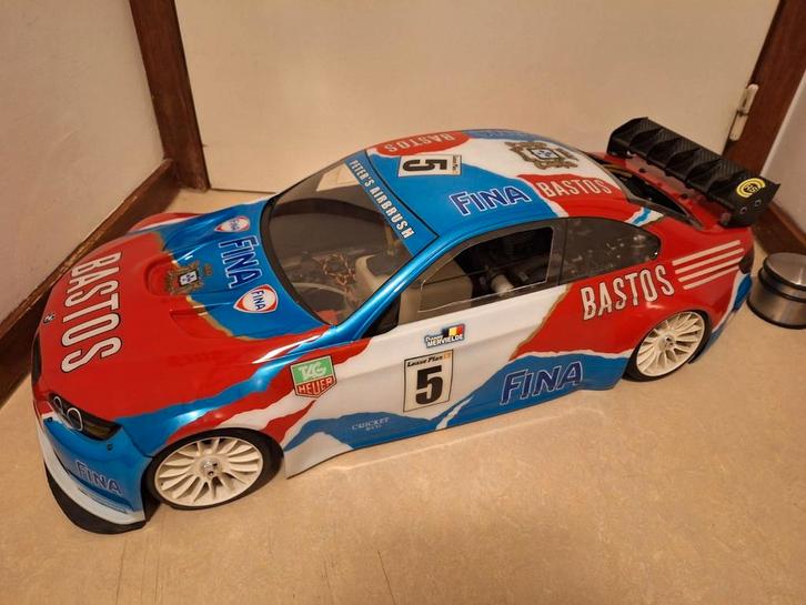 FG racewagen met servo's , zenoah motor en nieuwe airbr. BMW, Hobby en Vrije tijd, Modelbouw | Radiografisch | Auto's, Zo goed als nieuw