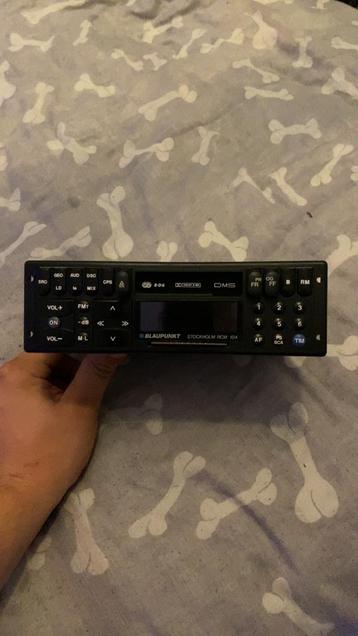 Blaupunkt radio disponible aux enchères