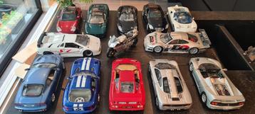 Schaalmodel 1/18, Enlèvement, Utilisé, Voiture, Maisto
