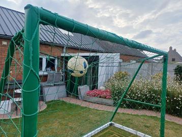 Voedbalgool disponible aux enchères