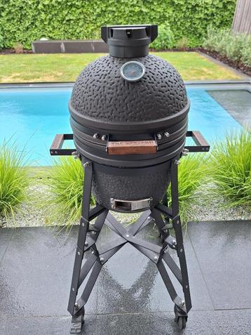Kamado Bastard Urban Compact Complete BBQ, Tuin en Terras, Ophalen, Zo goed als nieuw, The bastard, Met accessoires
