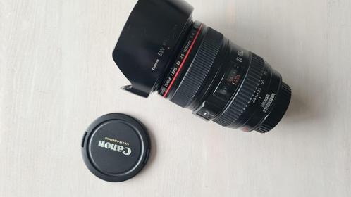 Canon EF 24-105mm f/4.0L IS USM met zonnekap, Audio, Tv en Foto, Foto | Lenzen en Objectieven, Gebruikt, Standaardlens, Zoom, Ophalen of Verzenden