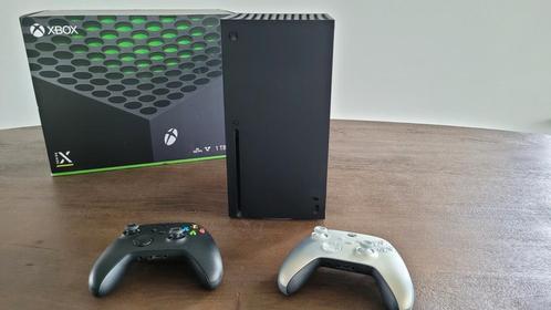 Xbox Series X zoals nieuw, 2To (1To+1To kaart), 2controllers, Games en Spelcomputers, Spelcomputers | Xbox Series X en S, Zo goed als nieuw