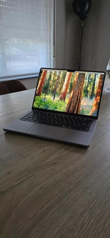 Apple MacBook Pro 14” (2024) – M3 | 8GB RAM | 512GB SSD + Ma beschikbaar voor biedingen