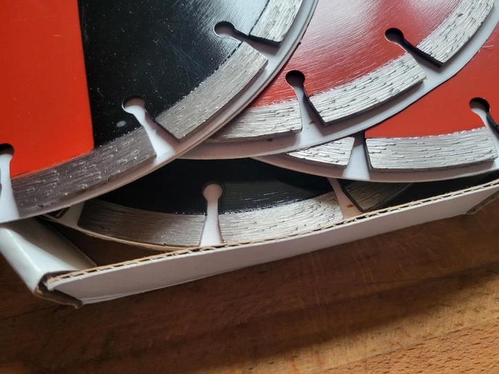 🤑❣️💯💯💯HILTI SLIJPSCHIJF 💯🤑230 MM topkwaliteit ❣️62€/st, Doe-het-zelf en Bouw, Gereedschap | Slijpmachines, Nieuw, Overige typen