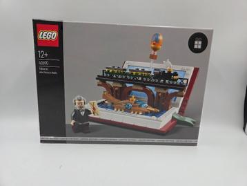 Lego Gwp 40690 Tribute to Jules Verne's Books beschikbaar voor biedingen