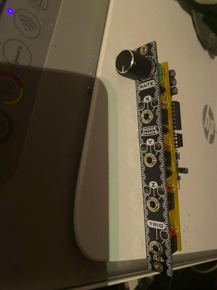 Zlob Modular Diode Chaos, Muziek en Instrumenten, Soundmodules, Zo goed als nieuw, Ophalen of Verzenden