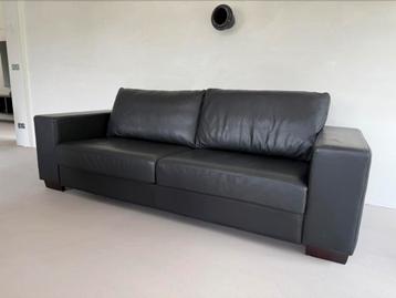 ZGAN lederen designbank zetel zwart vintage Rolf Benz? beschikbaar voor biedingen