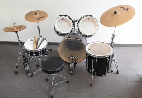 Tama Superstar - 5-delige set met cymbalen, Muziek en Instrumenten, Drumstellen en Slagwerk, Gebruikt, Tama, Ophalen