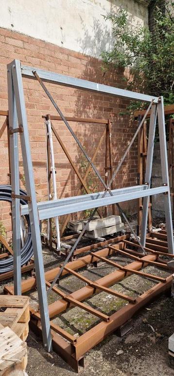 glasbok dubbelzijdig  beschikbaar voor biedingen