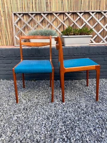 2 mooie vintage teak stoelen. beschikbaar voor biedingen