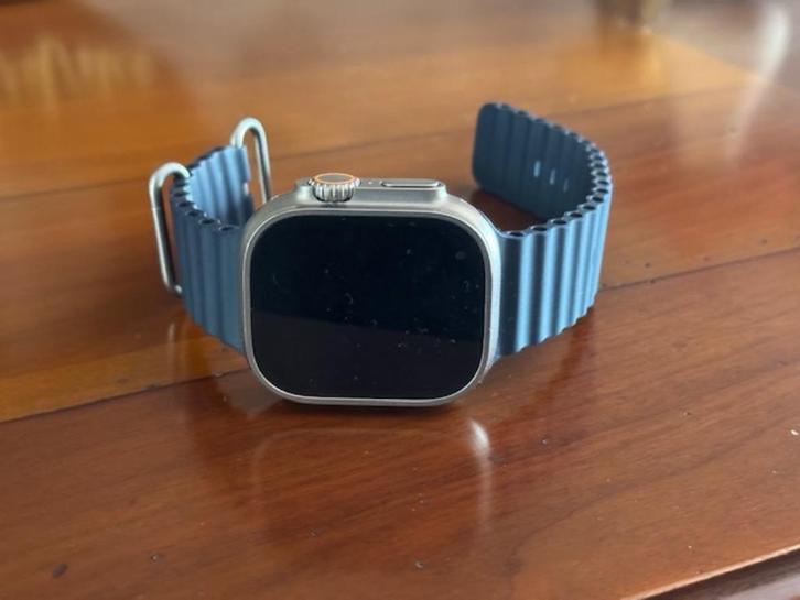 APPLE WATCH ULTRA 2, Handtassen en Accessoires, Smartwatches, Zo goed als nieuw, iOS, Grijs, Afstand, Calorieverbanding, GPS, Hartslag