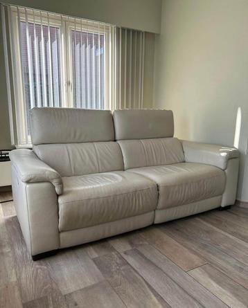 Luxe elektrische relaxbank beschikbaar voor biedingen