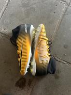 Nike voetbalschoenen, Ophalen of Verzenden, Zo goed als nieuw, Schoenen