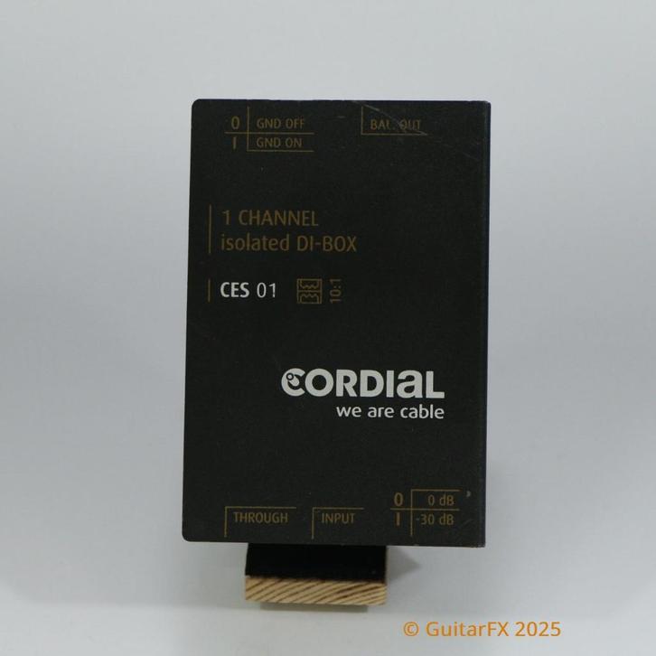 Cordial CES 01 1 Channel Isolated DI-box, Muziek en Instrumenten, Effecten, Gebruikt, Ophalen of Verzenden