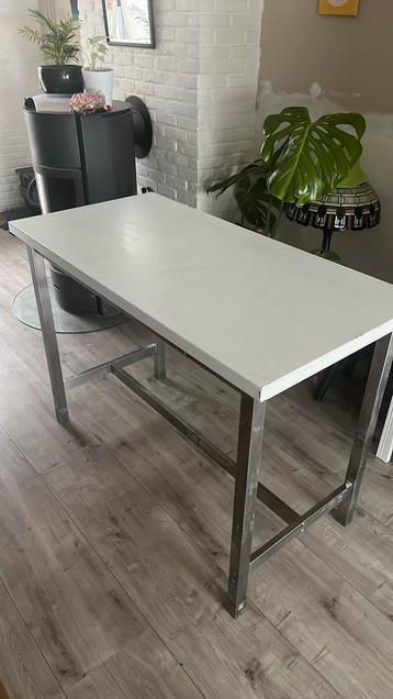 Ikea Utby bartafel, Enlèvement, Utilisé