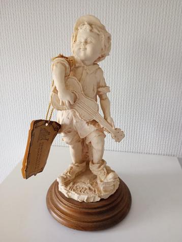 Statue de Capodimonte des années 1960, Enlèvement ou Envoi