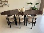 Massive eikentafel & bijhorende stoelen, Huis en Inrichting, Ophalen, Zo goed als nieuw, 6 tot 8 stoelen