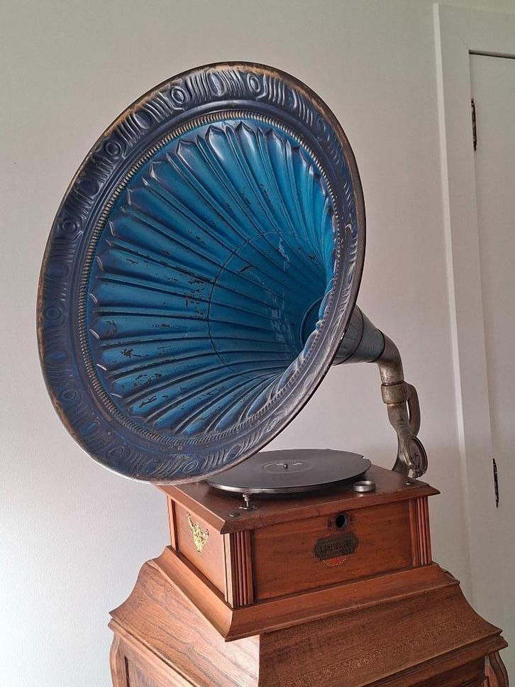 oude Grammofoon L.GHESQUIERE, Antiek en Kunst, Antiek | Tv's en Audio, Ophalen