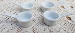 4 Wit porseleinen miniatuur pannetjes, poppenhuis, Poppenhuis, -, -, Ophalen of Verzenden