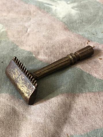 US Army WW2 scheermes (4) beschikbaar voor biedingen