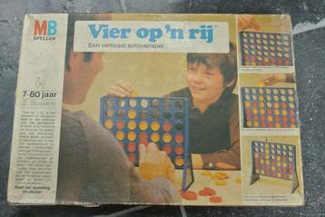 vier op een rij MB beschikbaar voor biedingen